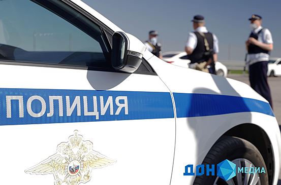 На трассе Азов &ndash; Самарское два водителя и пассажир получили травмы от лобового столкновения