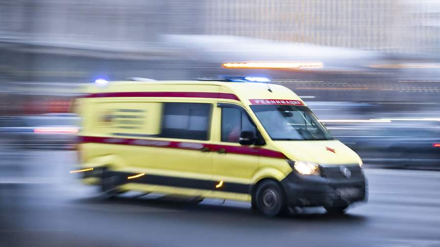 Три взрослых и один школьник пострадали в результате аварии в Нижневартовске<br />
