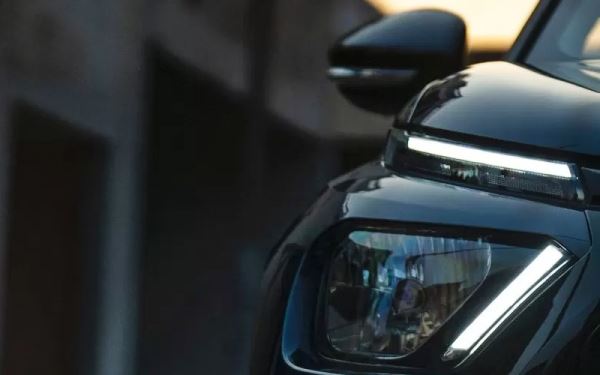Новый дешёвый кроссовер Citroen: первое официальное фото