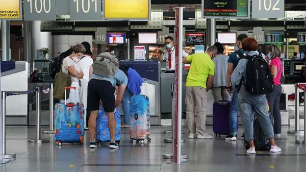 Число авиарейсов из России в Турцию летом вырастет на 50%