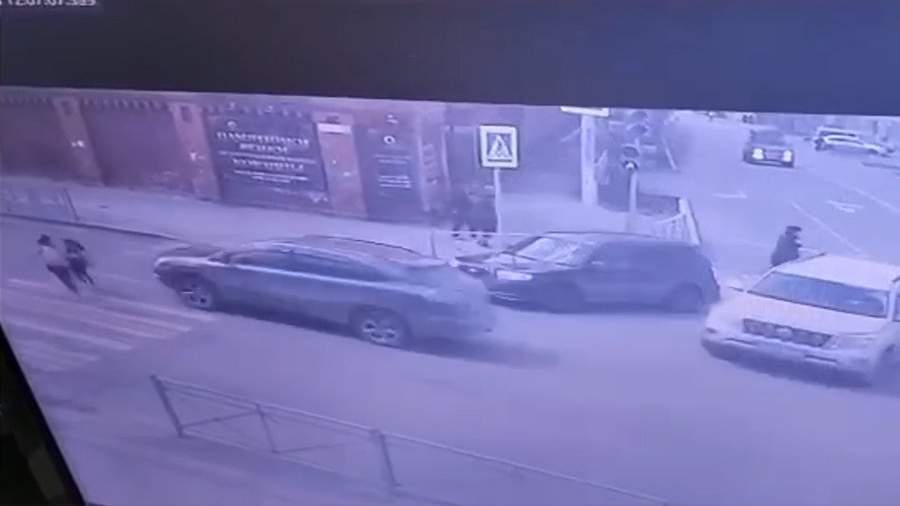 В Иркутске водитель иномарки сбил двух первоклассниц<br />
